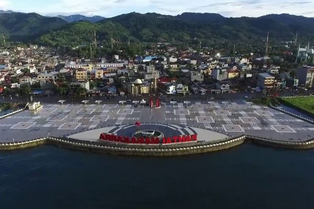 The Thrilling Annual Sandeq Race Festival 2018: The Legendary Sea Speedsters race of Sulawesi