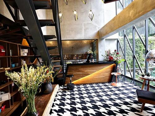 자카르타에서 당신의 성공적인 날을 위한 특별한 비즈니스 호텔 5곳