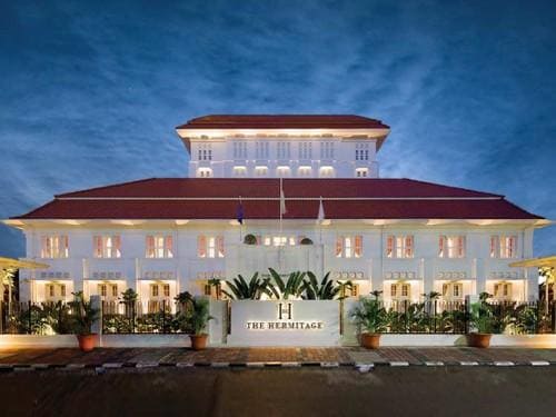 자카르타에서 당신의 성공적인 날을 위한 특별한 비즈니스 호텔 5곳