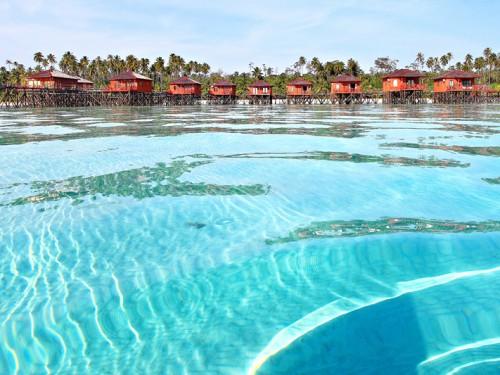 苏拉维加亚航空开通广州到打拉根的航线，而苏西航空开通麻拉杜阿岛的航线